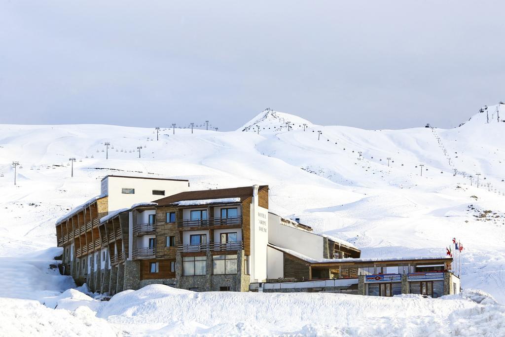 Hotel Carpe Diem Gudauri Bagian luar foto